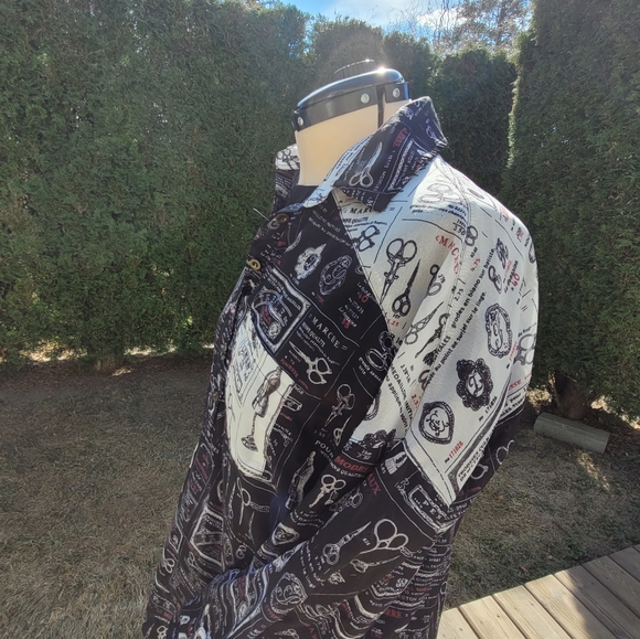 Long printed Tunic size medium - Picture 1 of 6
